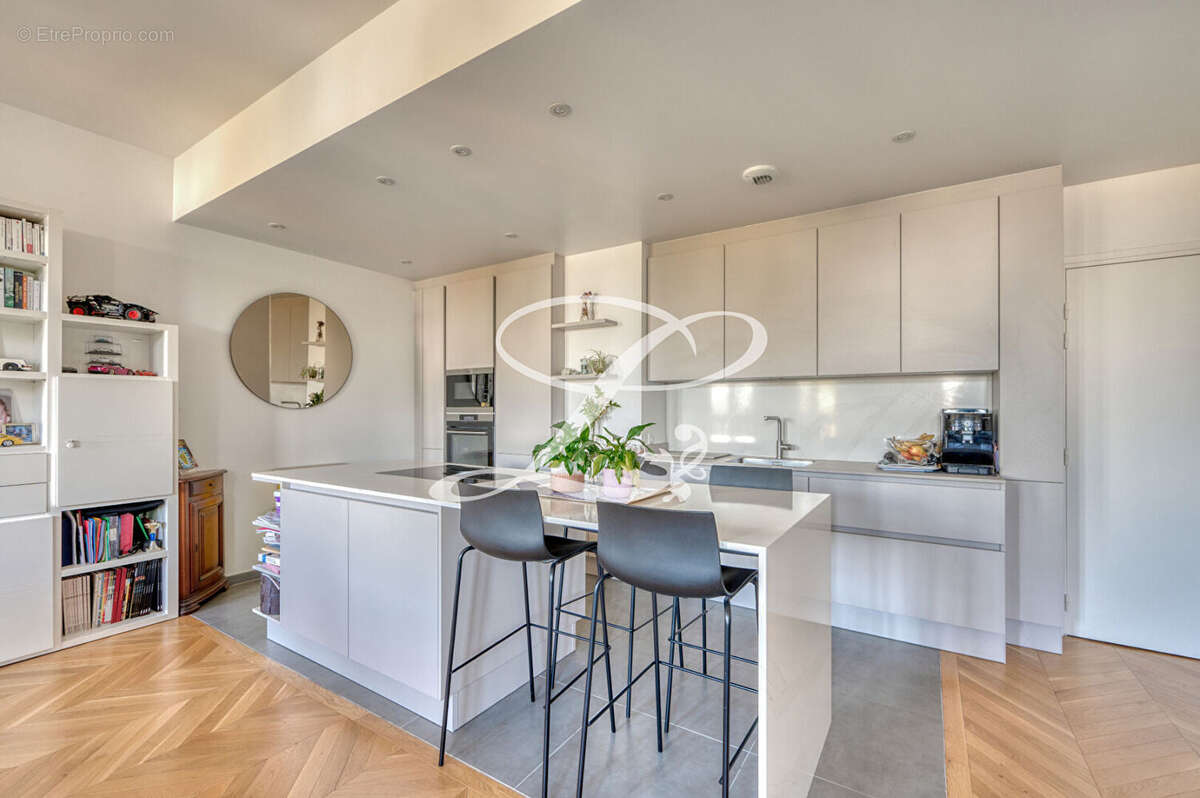 Appartement à MAISONS-LAFFITTE