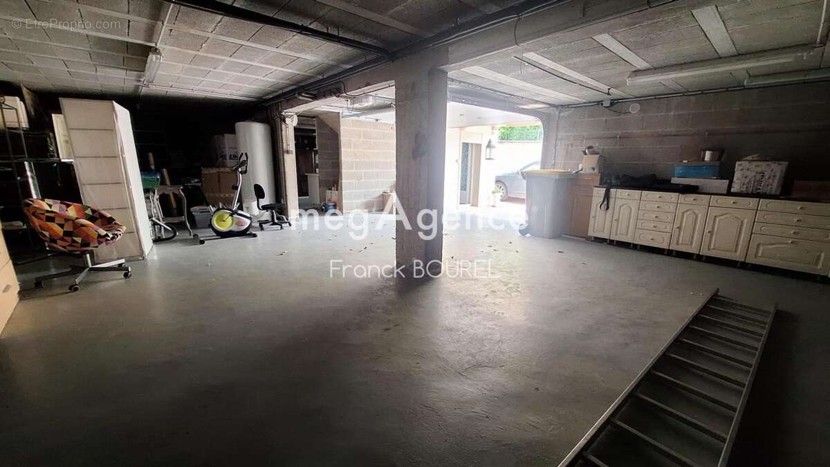 Maison d'architecte - Sous Sol - 4 chambres - Véranda - 35350 - photo 16