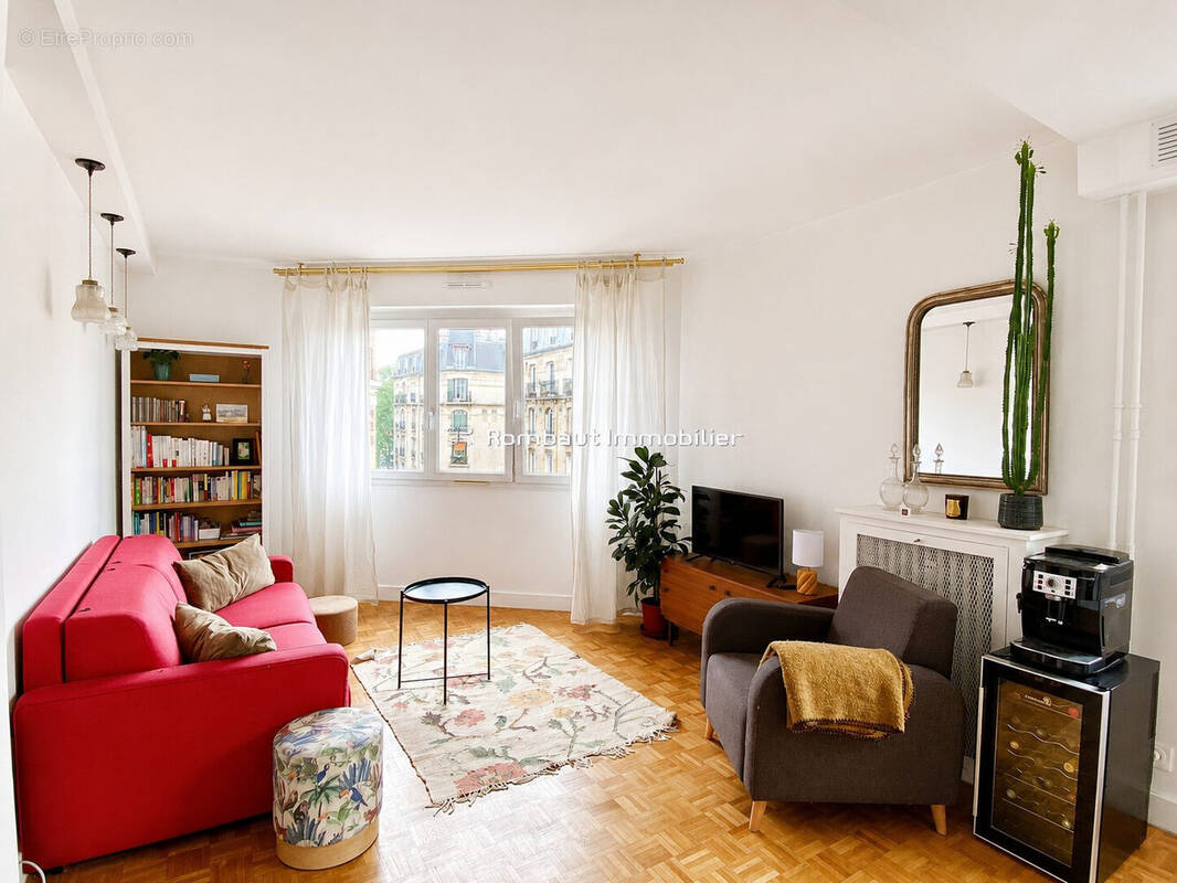 Appartement à CLICHY