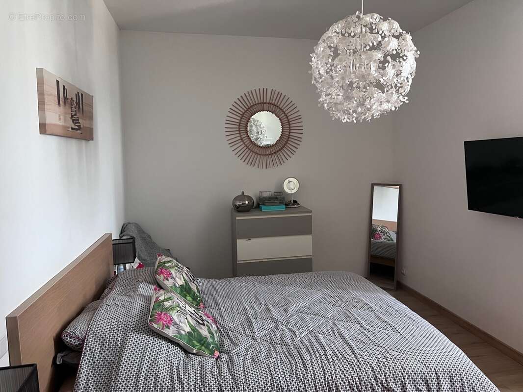 Maison à vendre 5 pièces VARZAY (17) avec piscine - photo 12