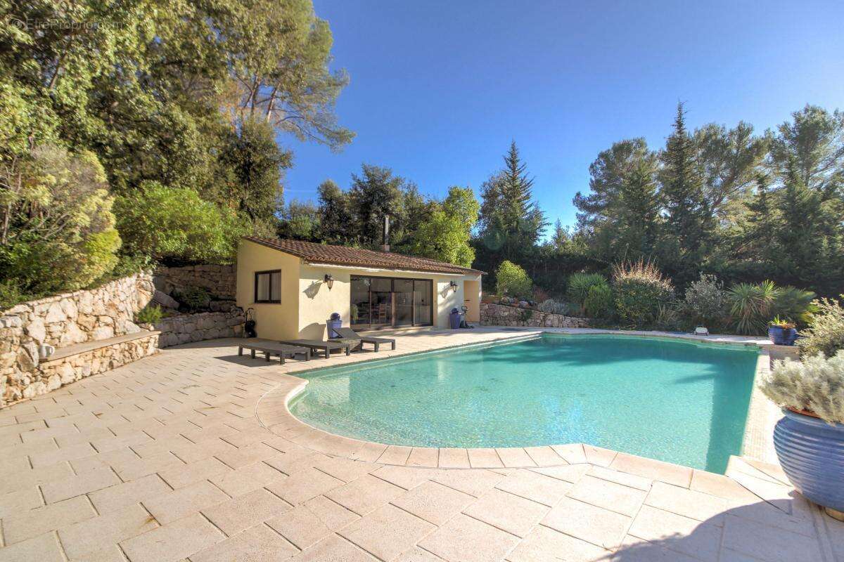 Maison à LA COLLE-SUR-LOUP