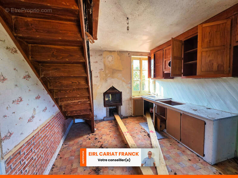 Maison à MOURIOUX-VIEILLEVILLE