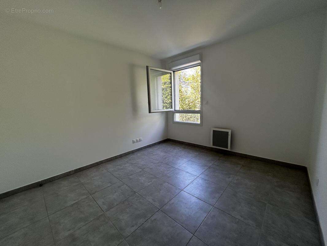 Appartement à MARSEILLE-9E