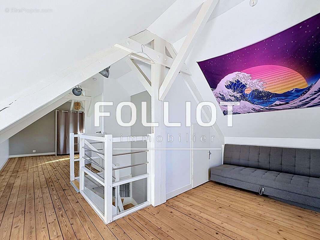 Appartement à DONVILLE-LES-BAINS