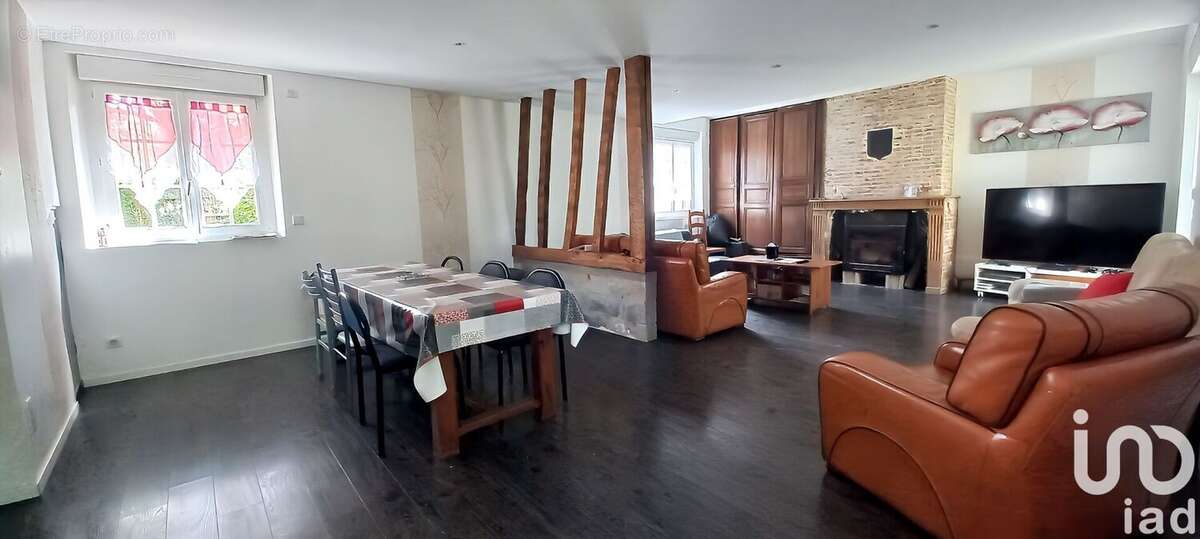 Photo 3 - Maison à MESNIERES-EN-BRAY