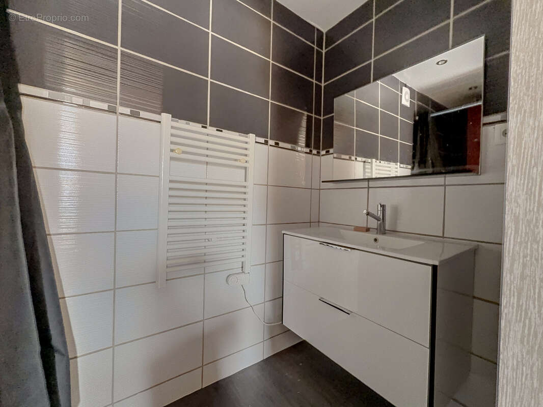 Appartement à LE RUSSEY