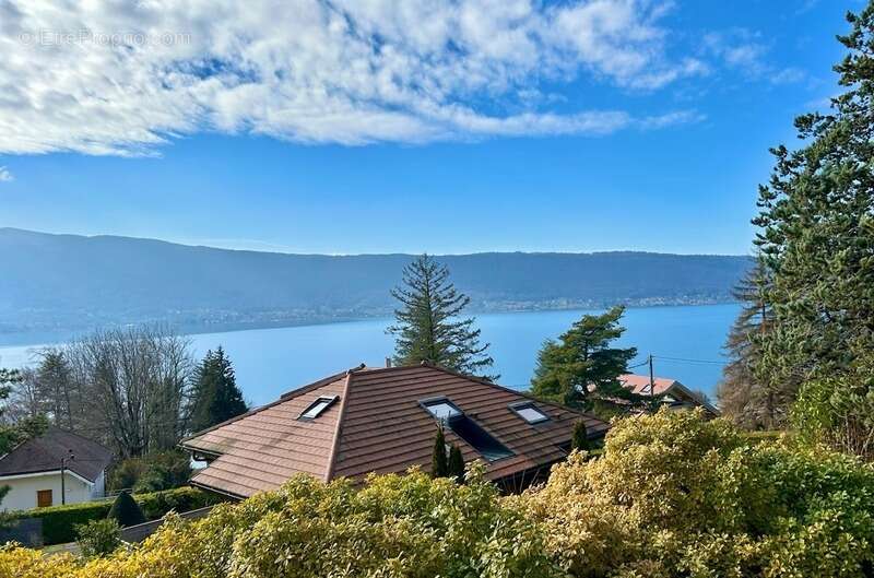 Maison à VEYRIER-DU-LAC