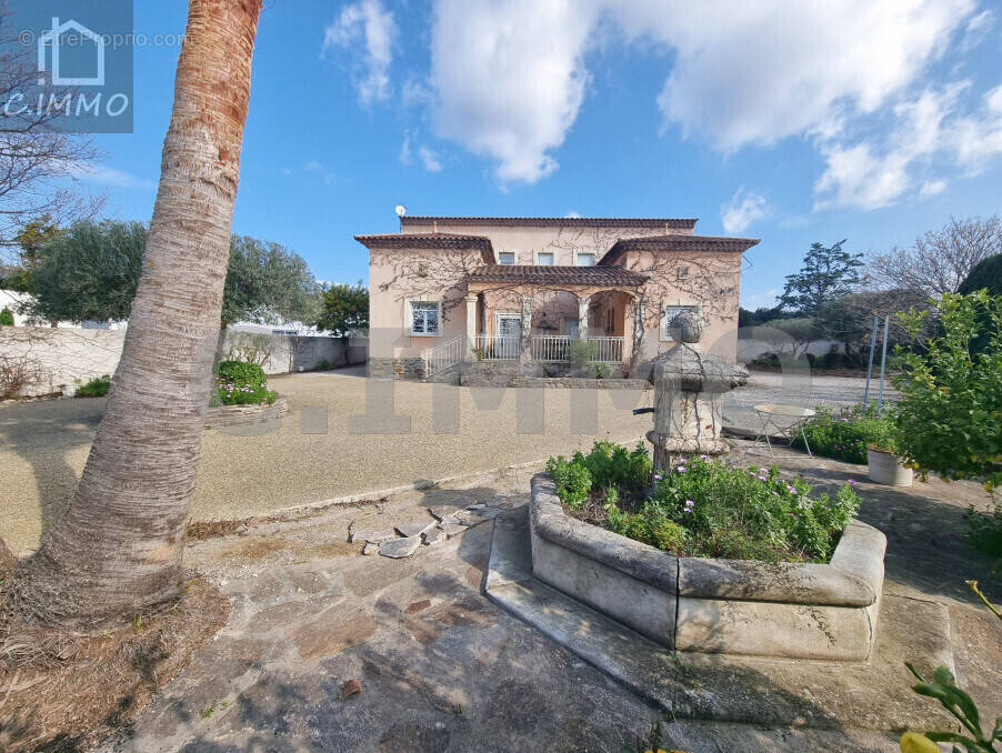 Maison à ESPONDEILHAN