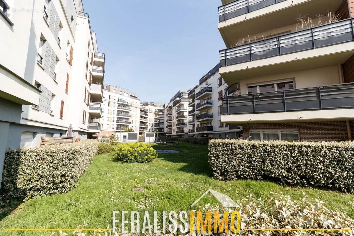 Appartement à ERAGNY