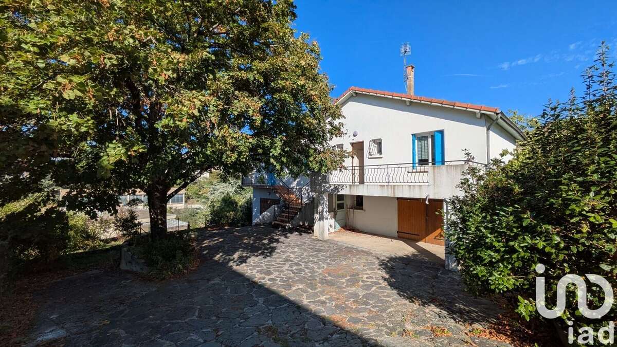 Photo 2 - Maison à PRIVAS