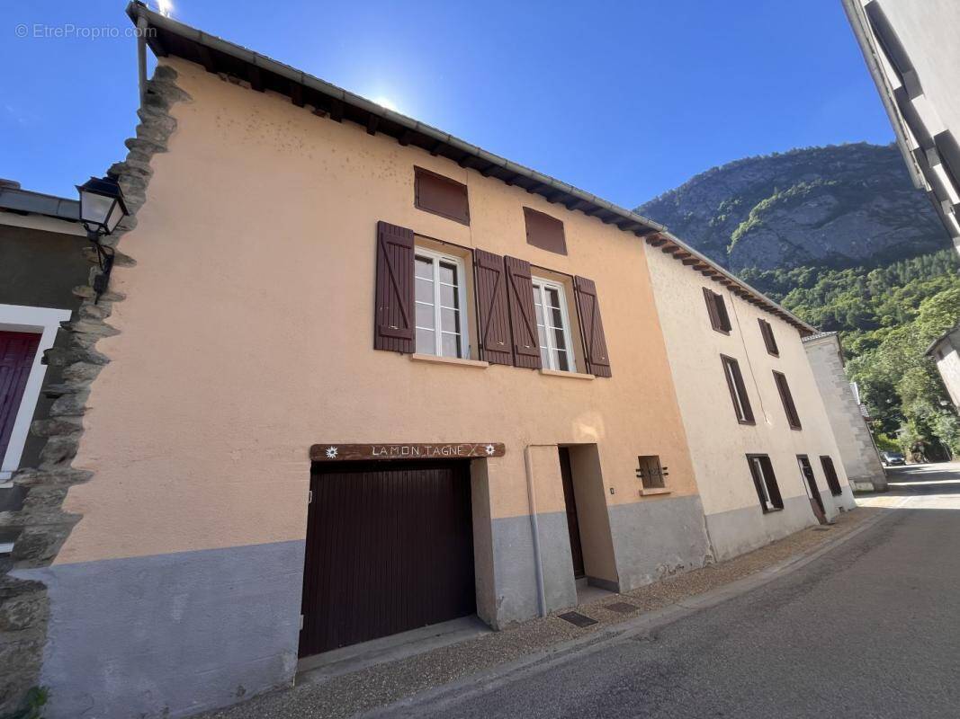 Maison à VICDESSOS