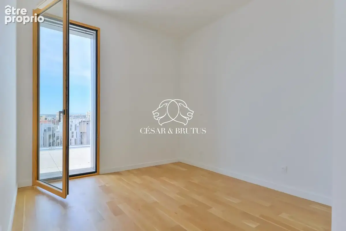 Appartement 5 pièces 108 m² à vendre à Lyon-7e (69007) - photo 5