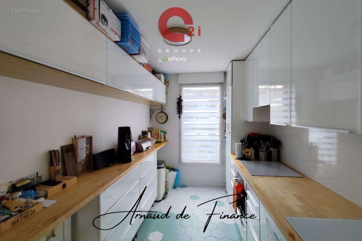 Appartement à GENNEVILLIERS