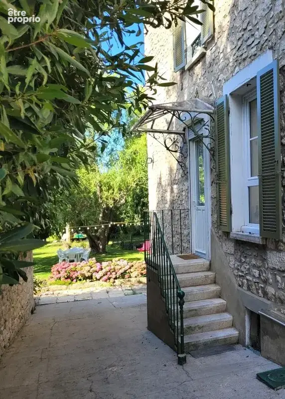 Maison bourgeoise entièrement rénovée de 193 m2 - Souppes-Sur-Loing - photo 12