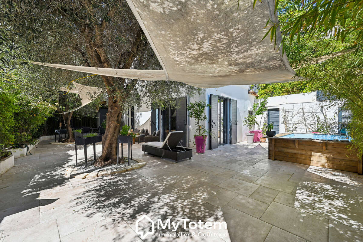 Maison à CANNES