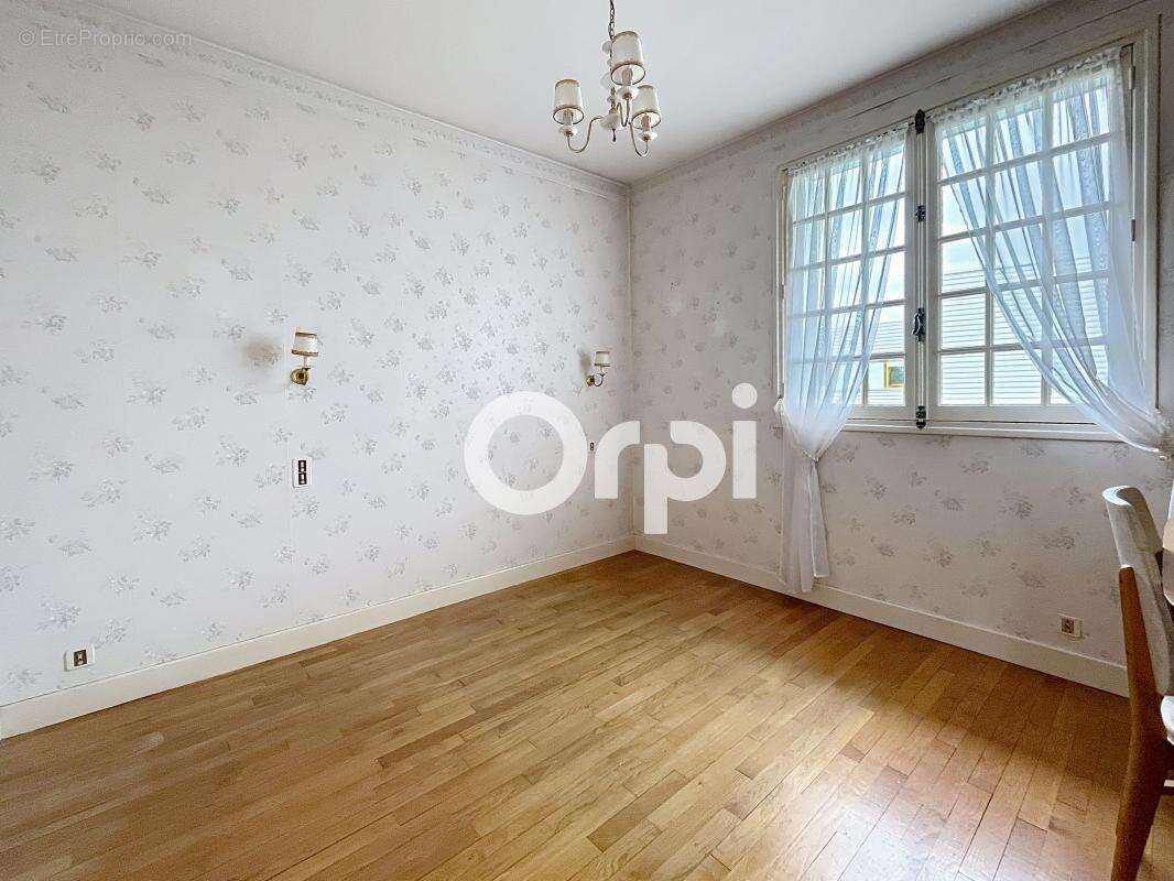 Maison à BRIVE-LA-GAILLARDE