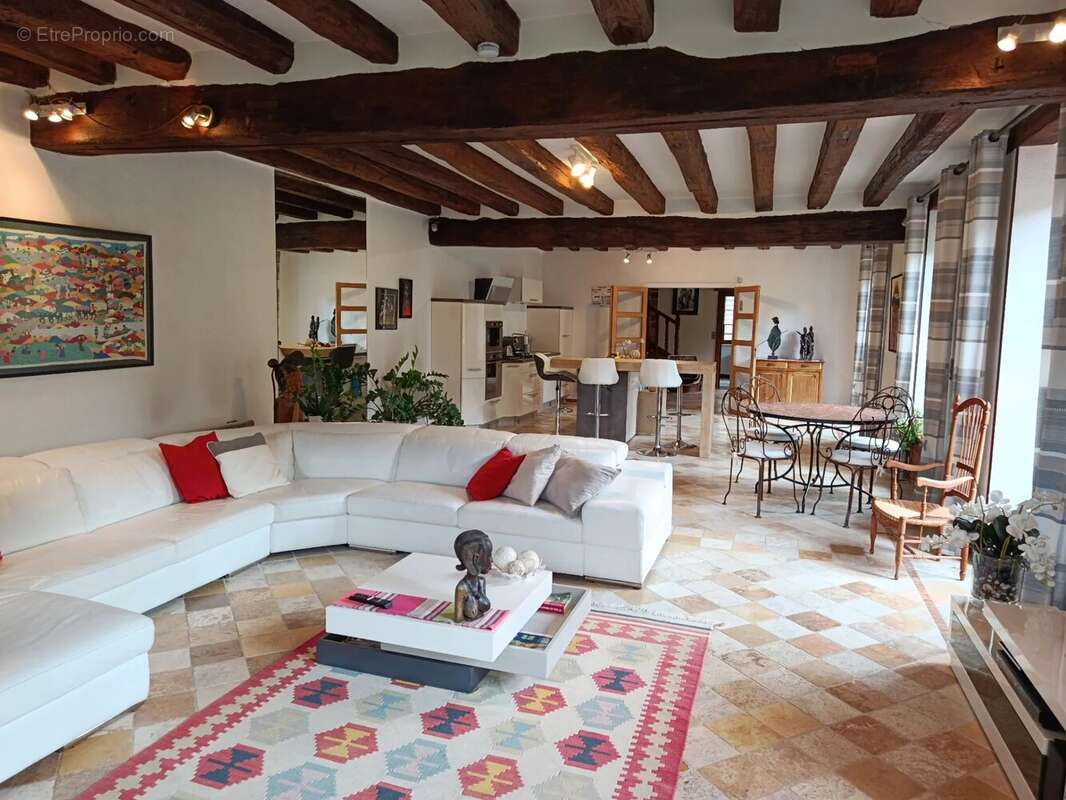 Propriété - Sézanne (51120) - Ref 2294 - photo 8