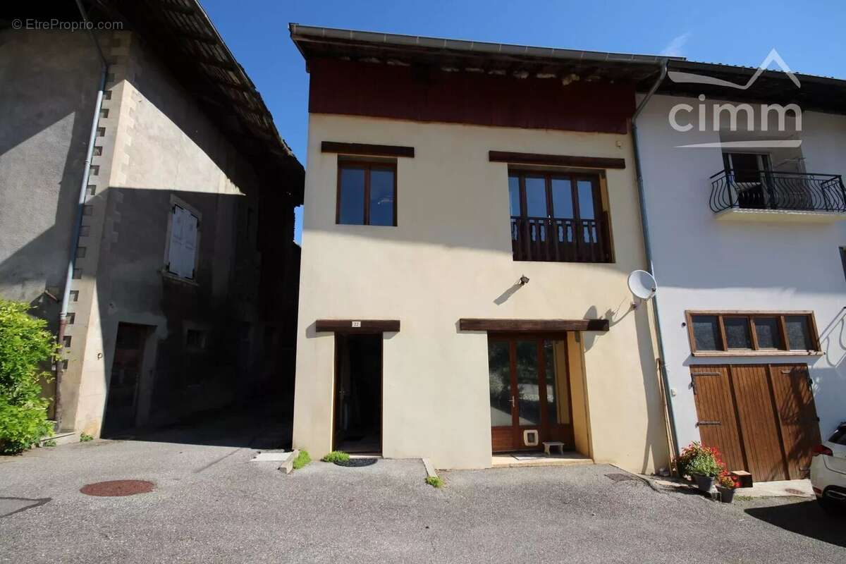 Maison à LA TRINITE