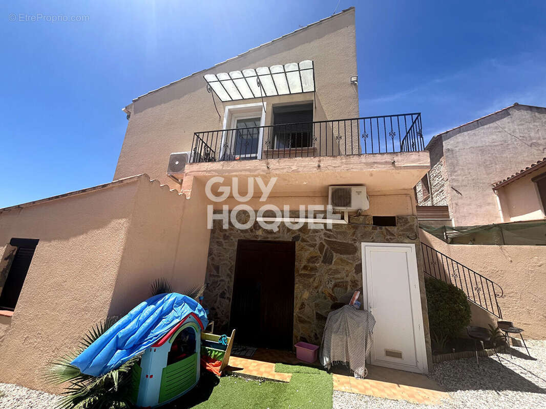 Appartement à VILLENEUVE-DE-LA-RAHO