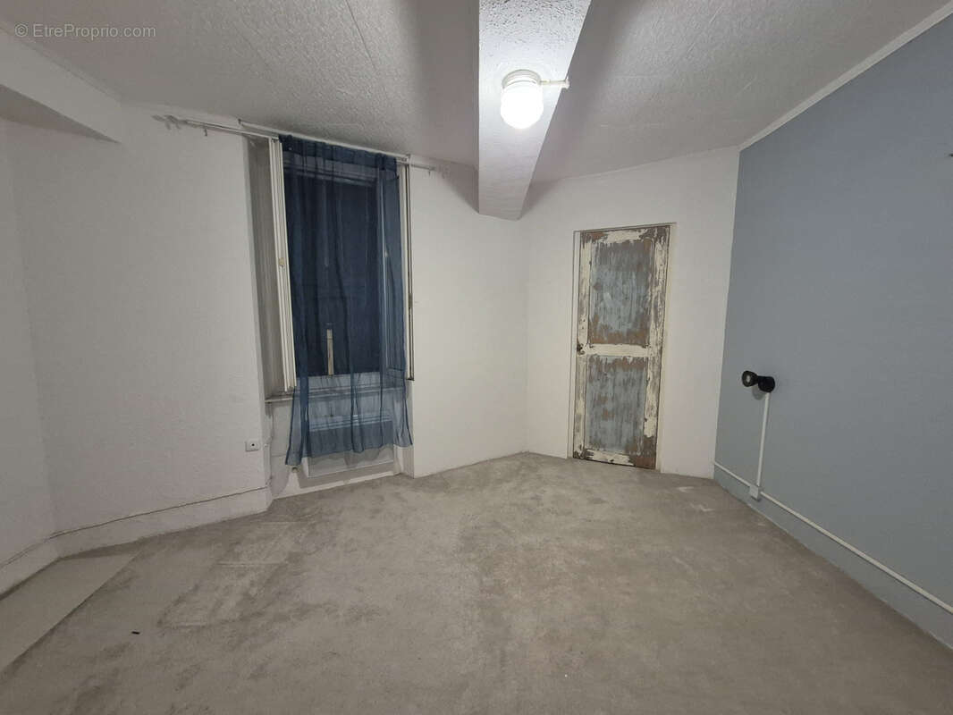 À Névian, maison de village de 75m2 avec 2 chambres à vendre - photo 5