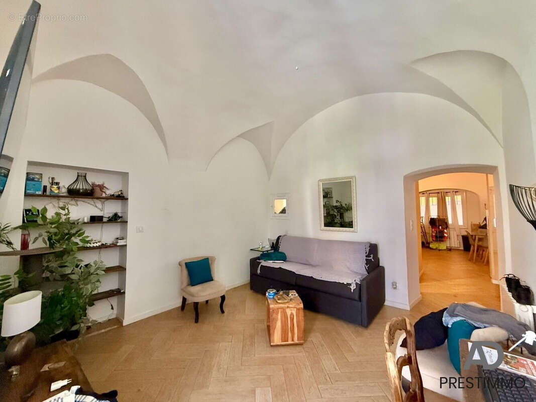 Appartement 35 m² à San-Martino-Di-Lota  - photo 3