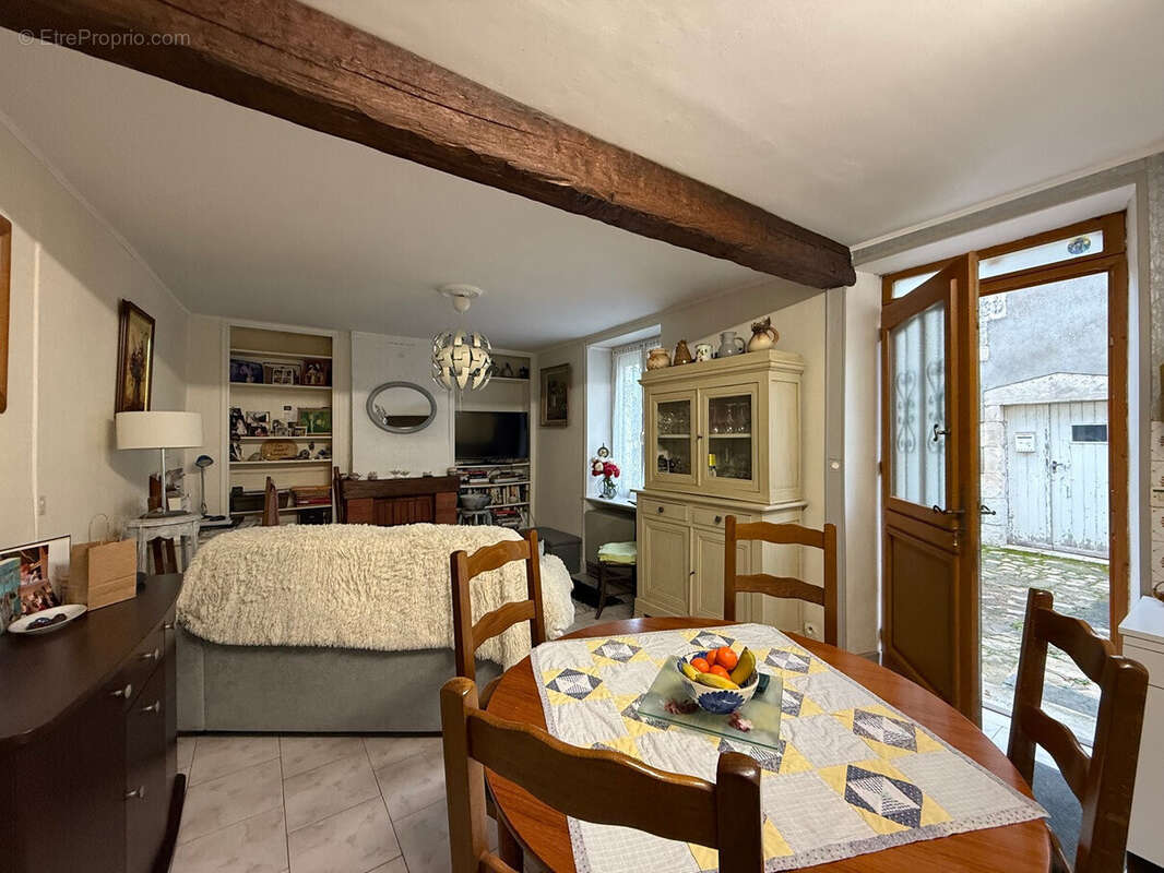 Maison à NEUVY-PAILLOUX