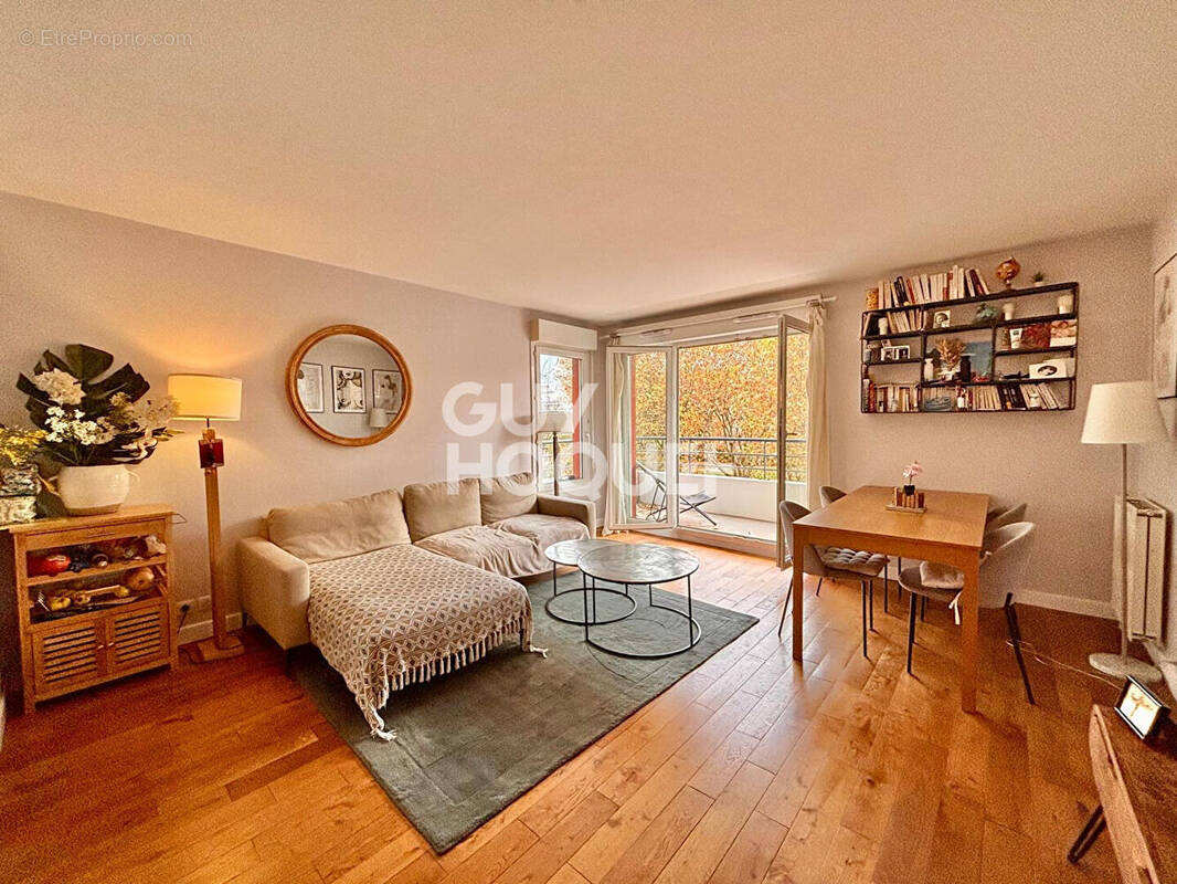 Appartement à SAINT-DENIS