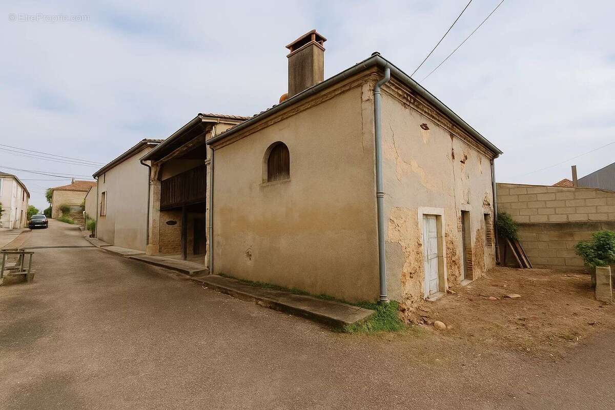 Maison à BUZET-SUR-BAISE