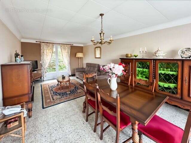 Maison à MARSAC-SUR-L'ISLE