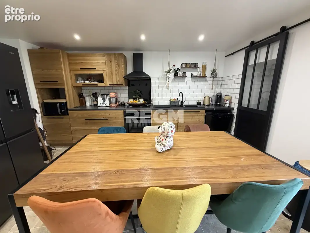 Maison 3 chambres avec cour et dépendance. - photo 47