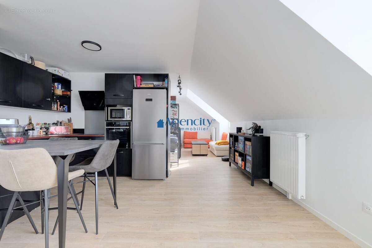 Appartement à BROU-SUR-CHANTEREINE