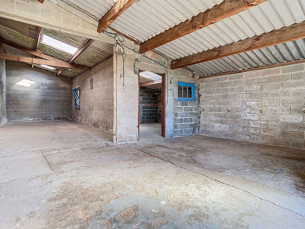 Maison à LA HAYE-DU-PUITS