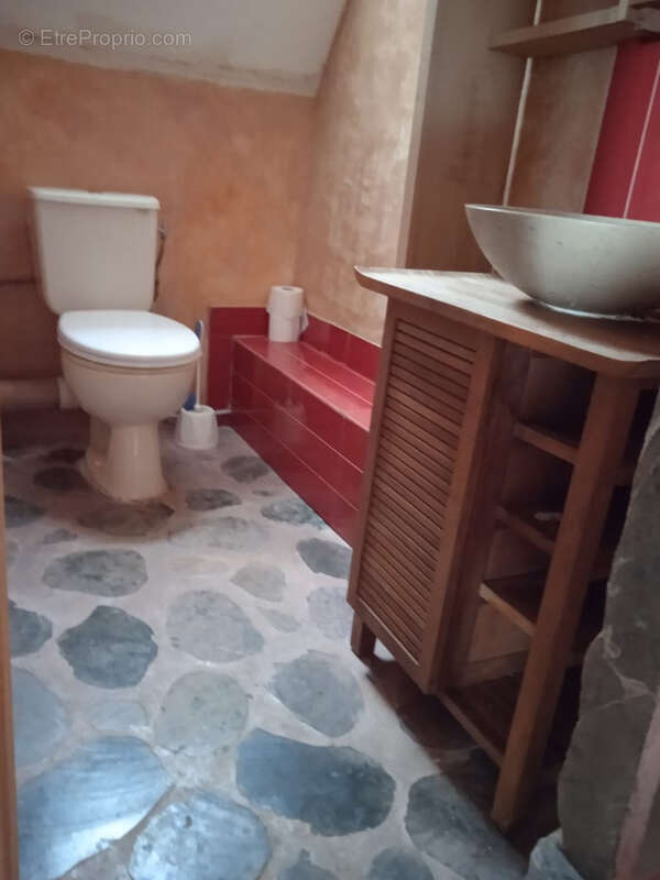 MAISON F7/8  - 180 m2 - Terrain 1200 m2 - BDN SAINTE CLOTILDE (97490) - photo 17