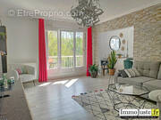 Appartement à MAGNY-LES-HAMEAUX