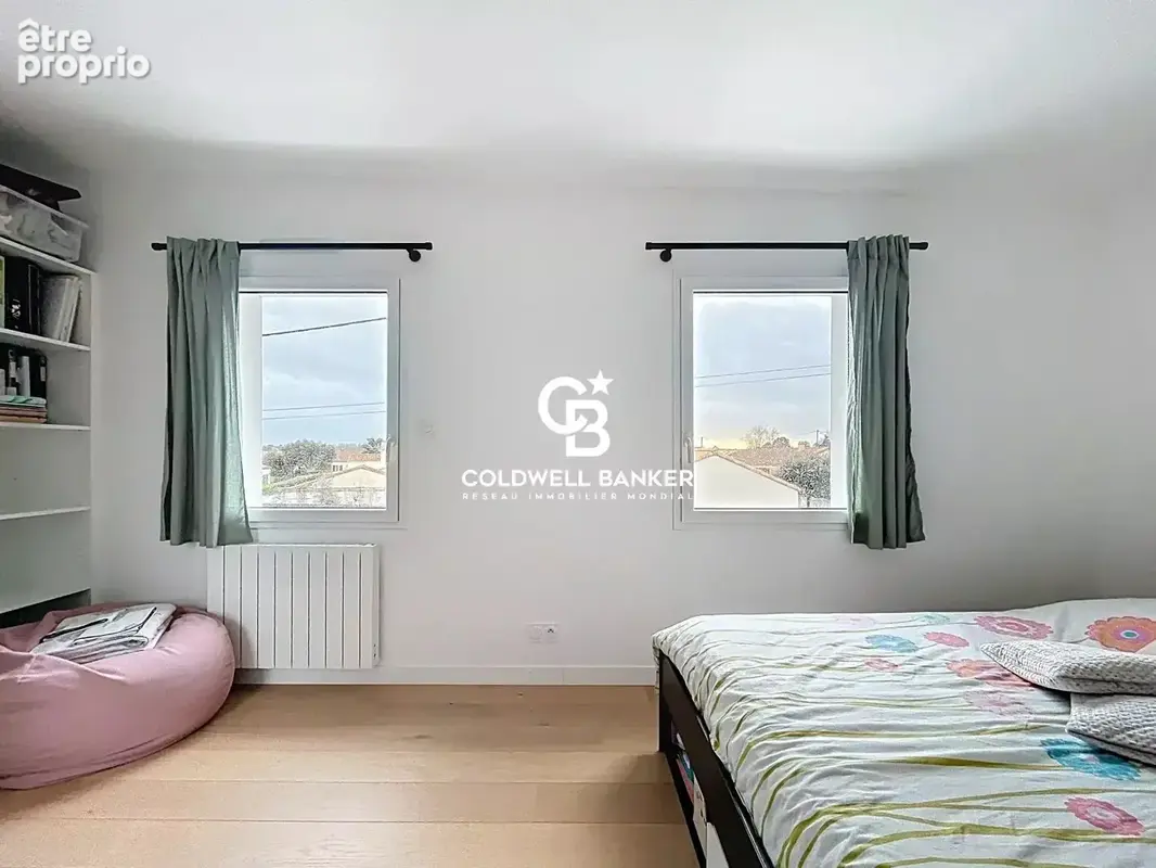 Maison contemporaine avec garage - La vie au coeur du bourg à proximité de la plage. - photo 21