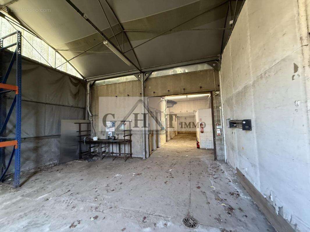 Commerce à COLOMBES