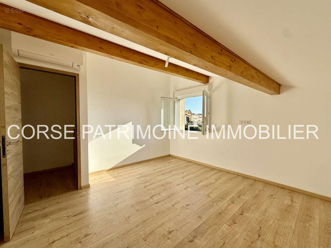 Appartement à CERVIONE