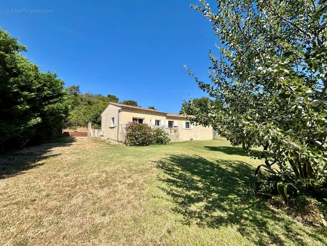 Proche grignan   villa  3  chambres avec grand terrain à colonzelle - photo 4