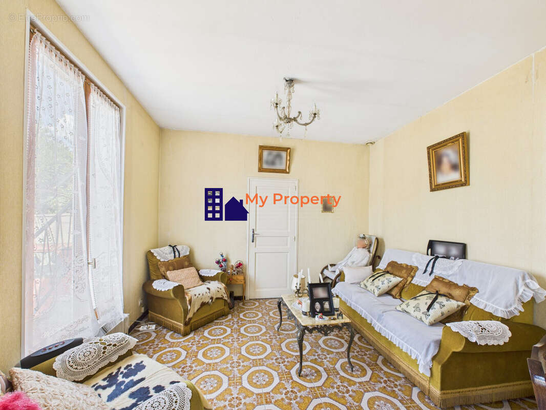 Maison à CARRIERES-SUR-SEINE