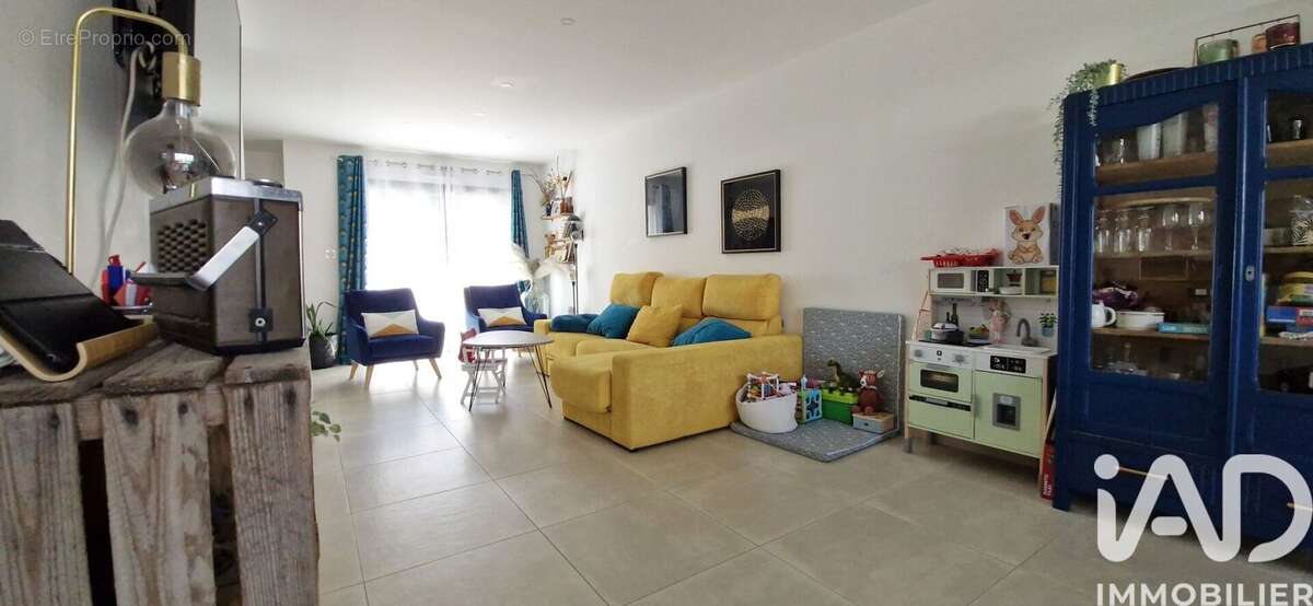 Maison 91 m² à Saint-Leger-Les-Vignes  - photo 5