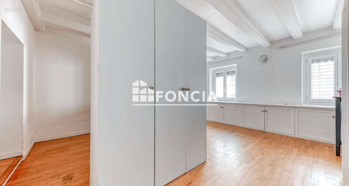 T1 lumineux secteur Foch - 38 m² - photo 7