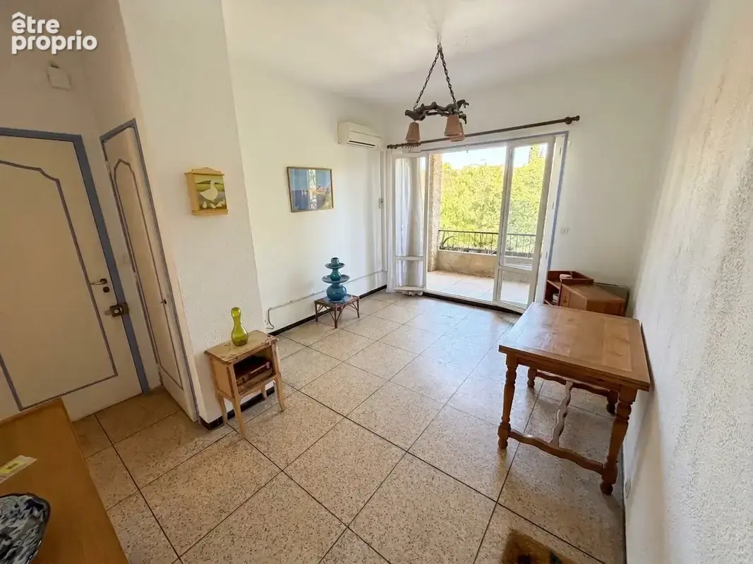 Saint-Cyr-sur-Mer   Les Lecques   T3 de 54,22 m2 avec grande terrasse et garage - photo 2