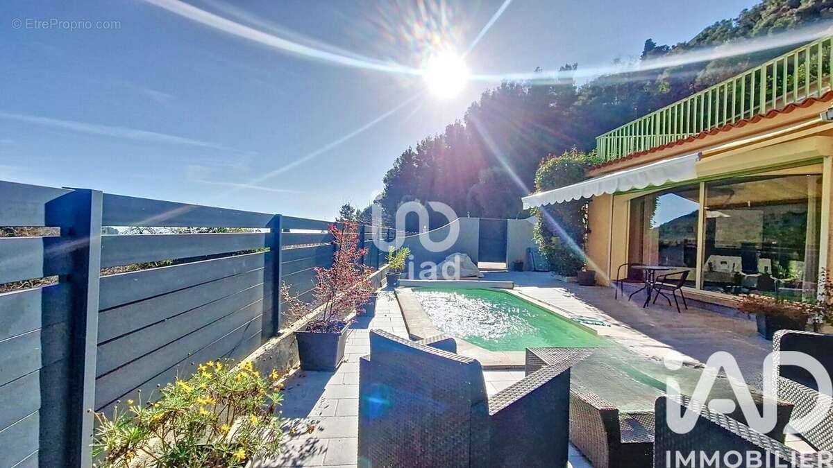 Photo 7 - Maison à CASTELLAR