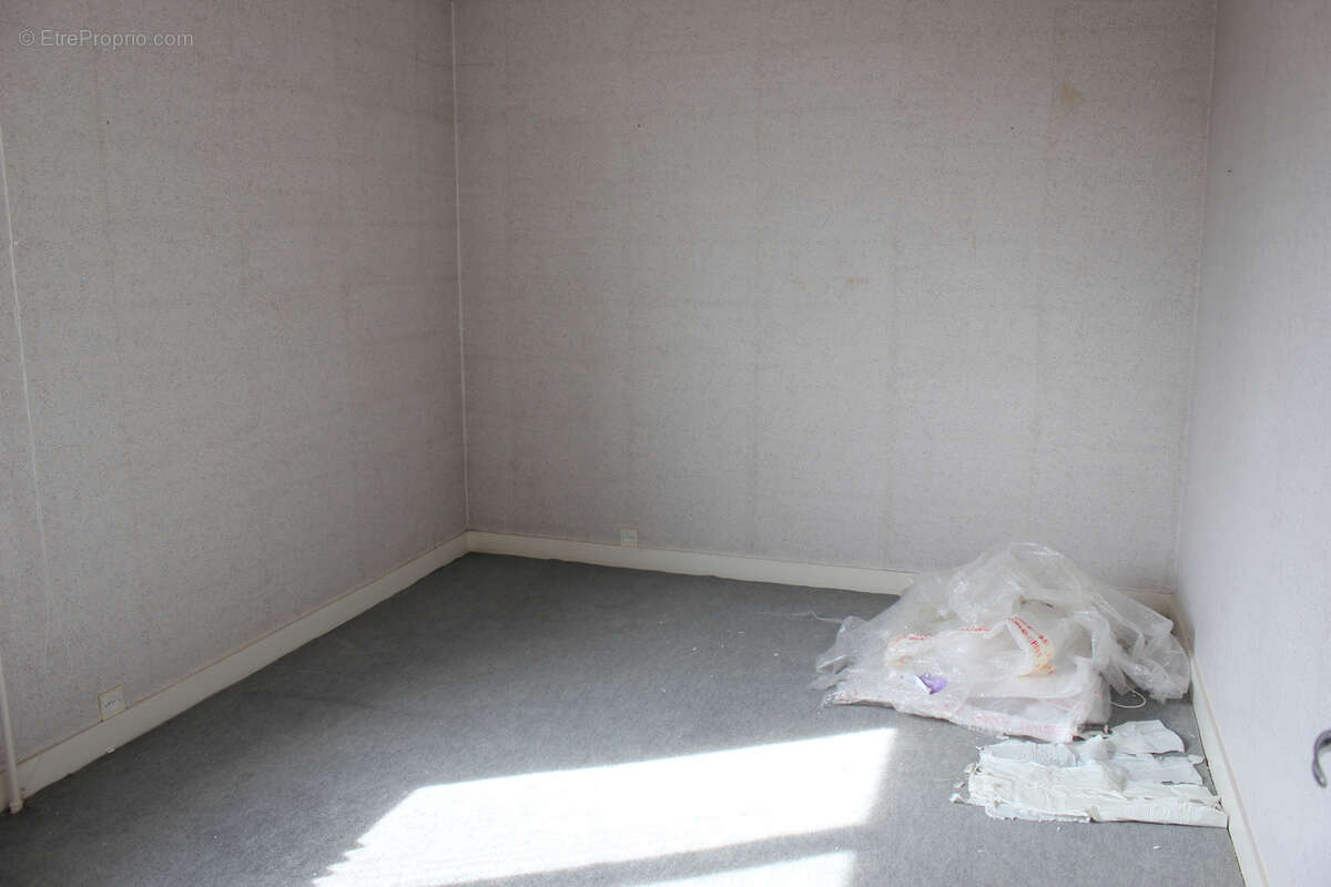 Appartement à SAINT-CYR-SUR-LOIRE