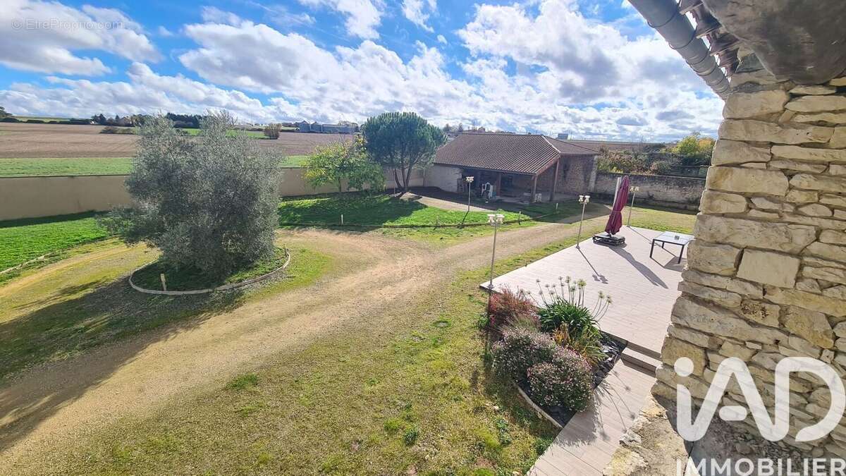 Photo 4 - Maison à LE ROCHEREAU