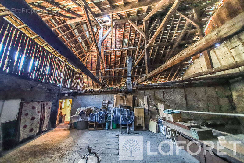 Maison à SAINT-SAUVEUR