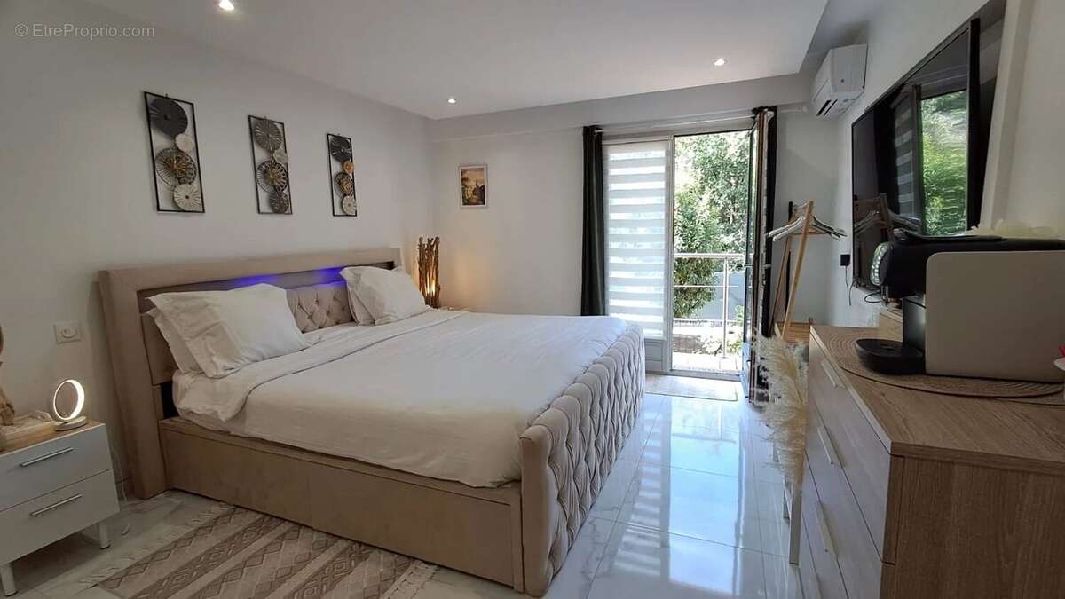 Appartement à MENTON