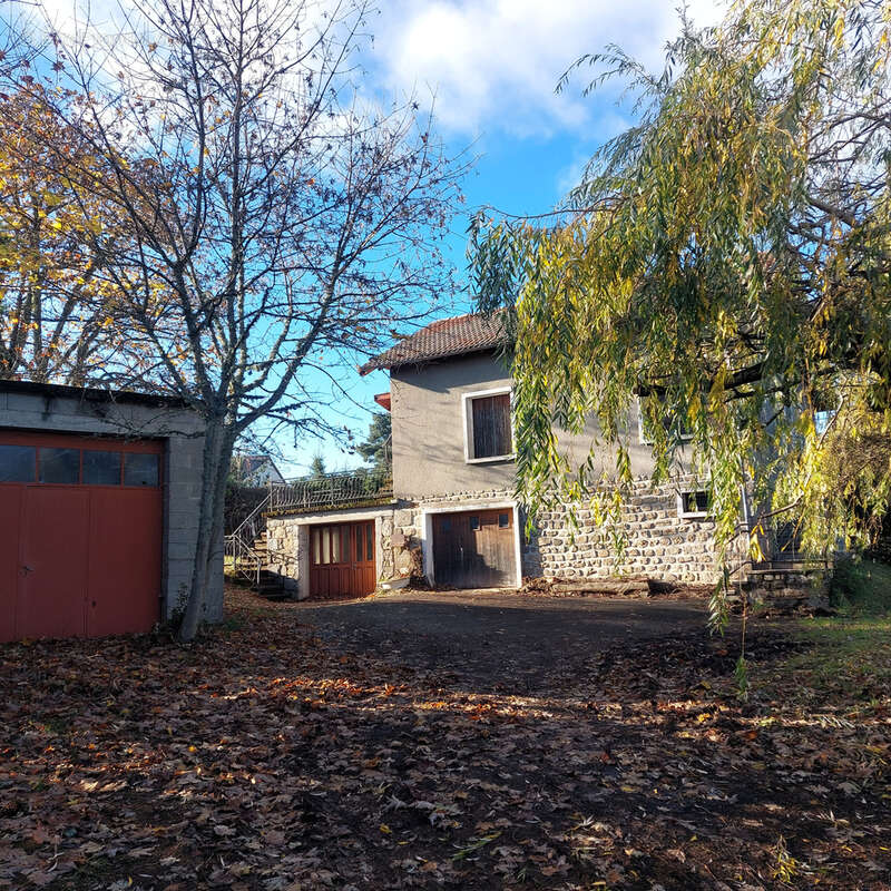 Maison à SAINT-AGREVE