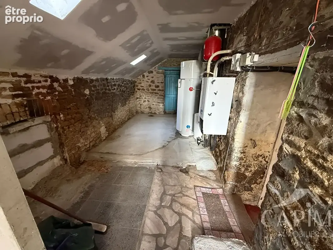 La Chapelle Fleurigné-Maison à 4km de Laignelet - 144m²- Commerce et habitation + Hangar - Investisseurs ou artisans - photo 12