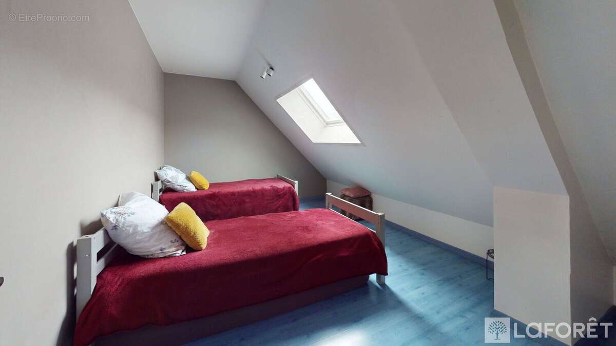 Maison à ROMILLY-SUR-SEINE